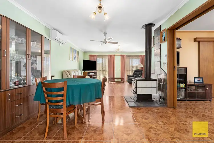 Fifth view of Homely house listing, 8 Kingsley Drive, Corio VIC 3214