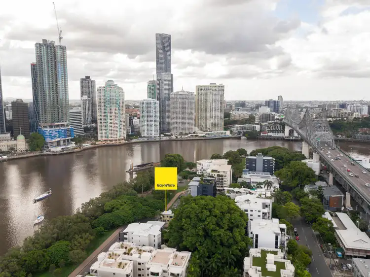 Second view of Homely apartment listing, 1&2/4 MacDonald Street, Kangaroo Point QLD 4169