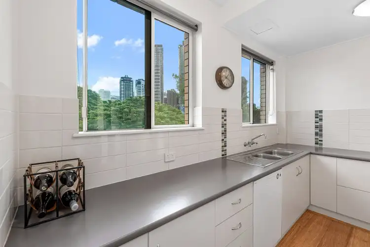 Sixth view of Homely apartment listing, 1&2/4 MacDonald Street, Kangaroo Point QLD 4169
