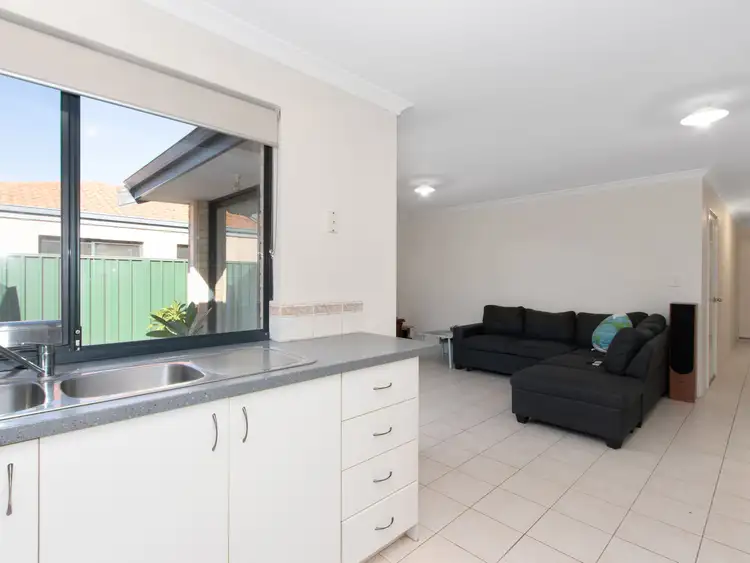 Seventh view of Homely unit listing, 6/10-12 James Street, Cannington WA 6107
