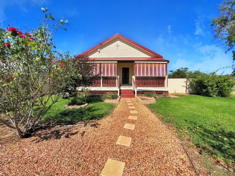 1 Farnell Street, Forbes NSW 2871