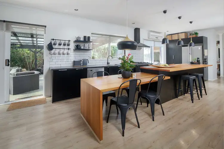 9 Panoramic Drive, Langwarrin VIC 3910