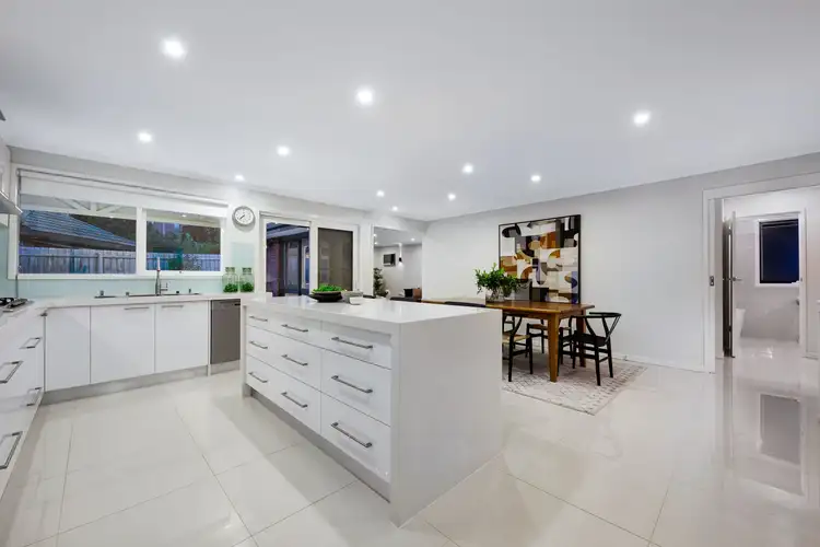 Sixth view of Homely house listing, 7 Danene Court, Vermont South VIC 3133