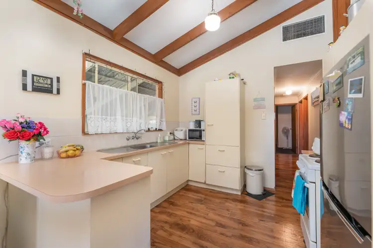Fifth view of Homely house listing, 4 Fysh Street, Emerald QLD 4720