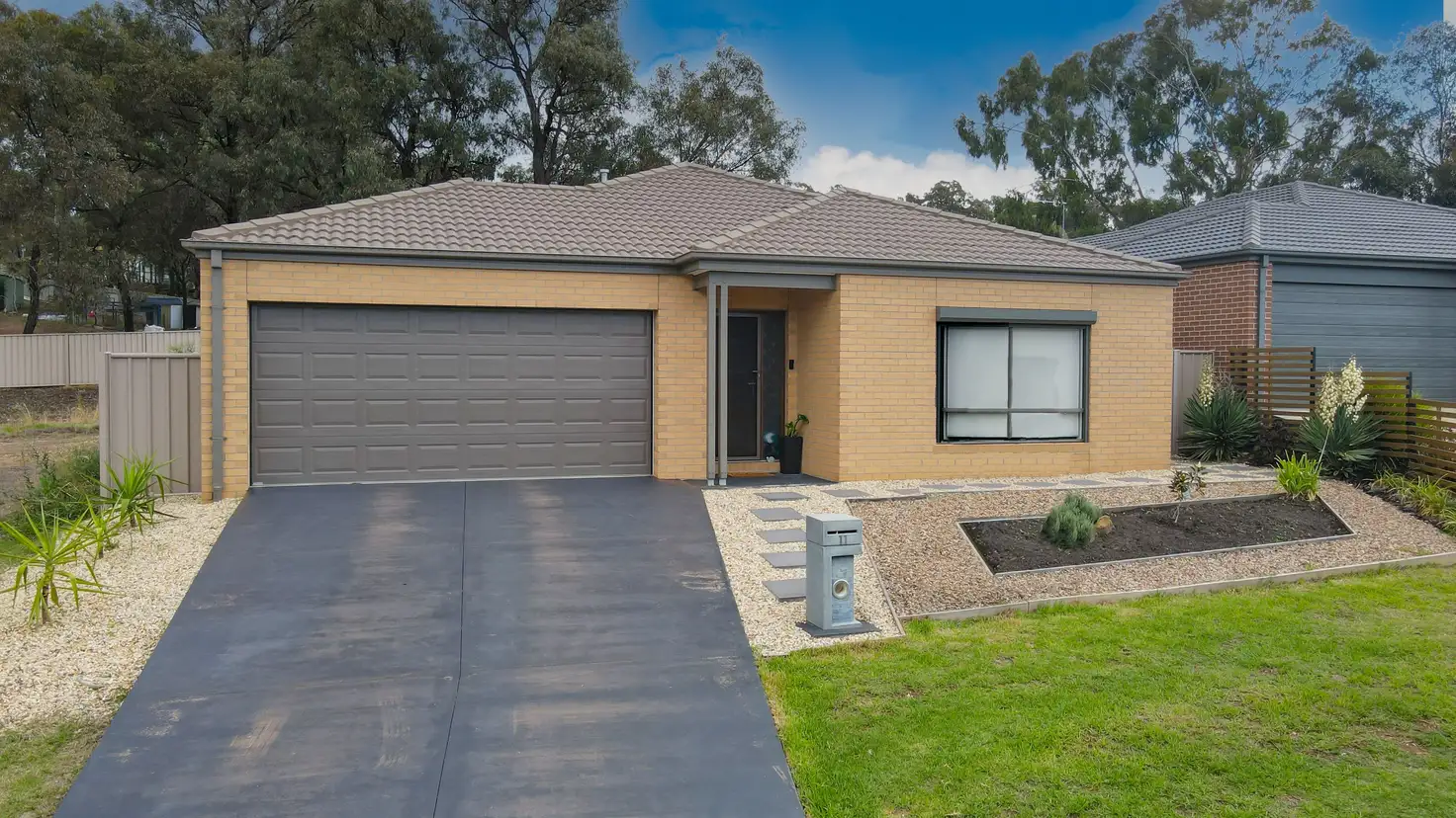 Main view of Homely house listing, 11 Quartz Place, Golden Square VIC 3555