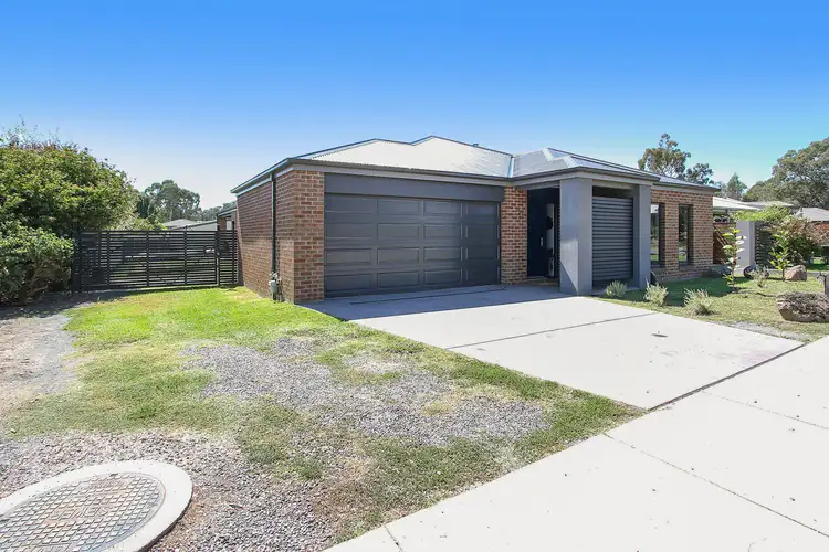 Second view of Homely house listing, 3 Harkin Avenue, Wodonga VIC 3690