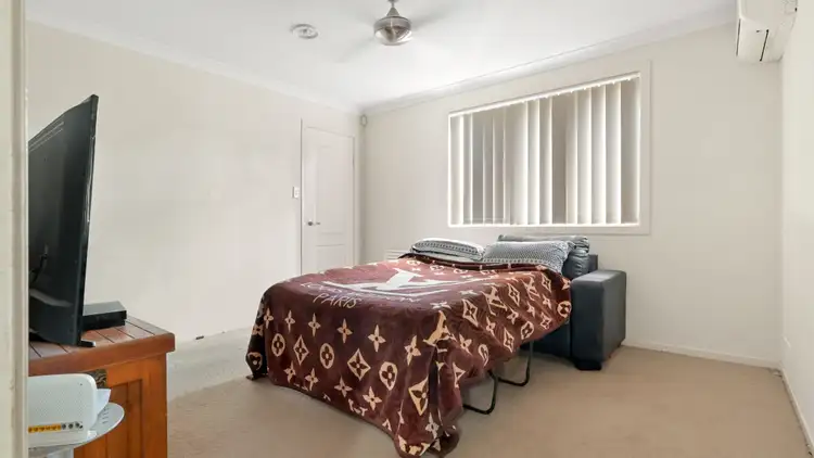 Sixth view of Homely villa listing, 2/39-41 Surrey Street, Minto NSW 2566