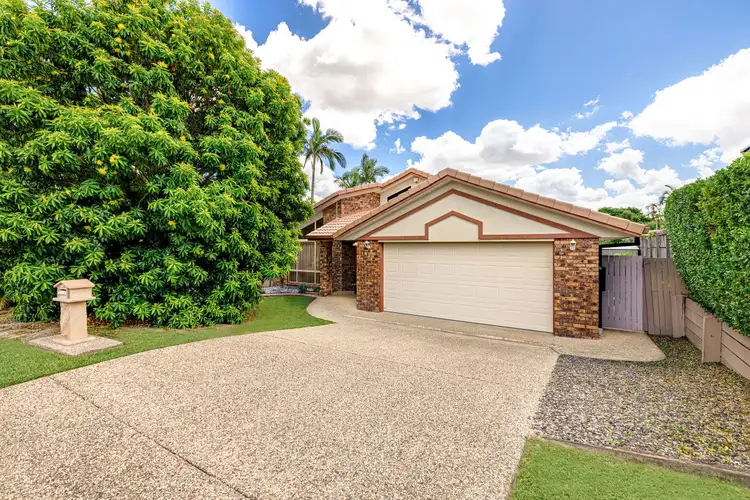 18 Torrens Place, Parkinson QLD 4115