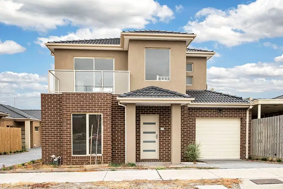 Main view of Homely townhouse listing, 4/4-6 Rosamond Way, Epping VIC 3076