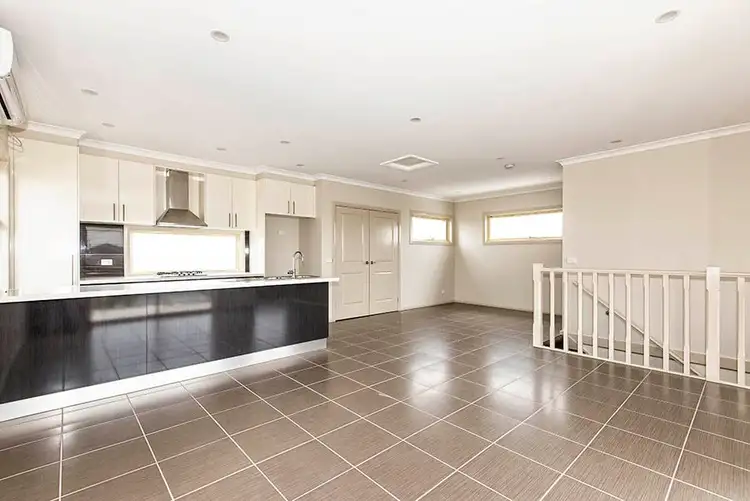 Second view of Homely townhouse listing, 4/4-6 Rosamond Way, Epping VIC 3076