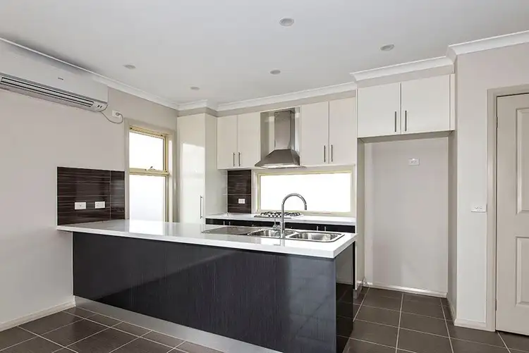 Fourth view of Homely townhouse listing, 4/4-6 Rosamond Way, Epping VIC 3076