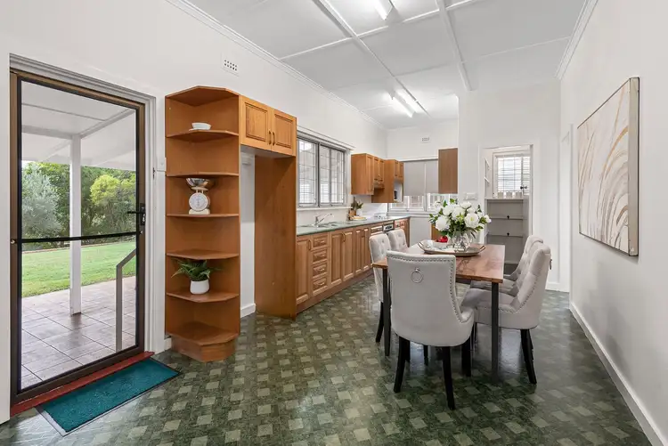 Sixth view of Homely house listing, 39 Seventeen Mile Rocks Road, Oxley QLD 4075