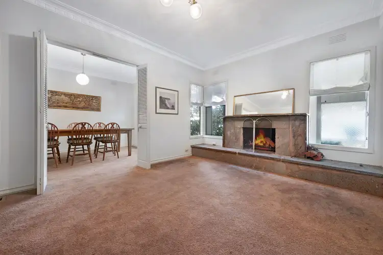 Fifth view of Homely house listing, 19 Kemp Avenue, Mount Waverley VIC 3149