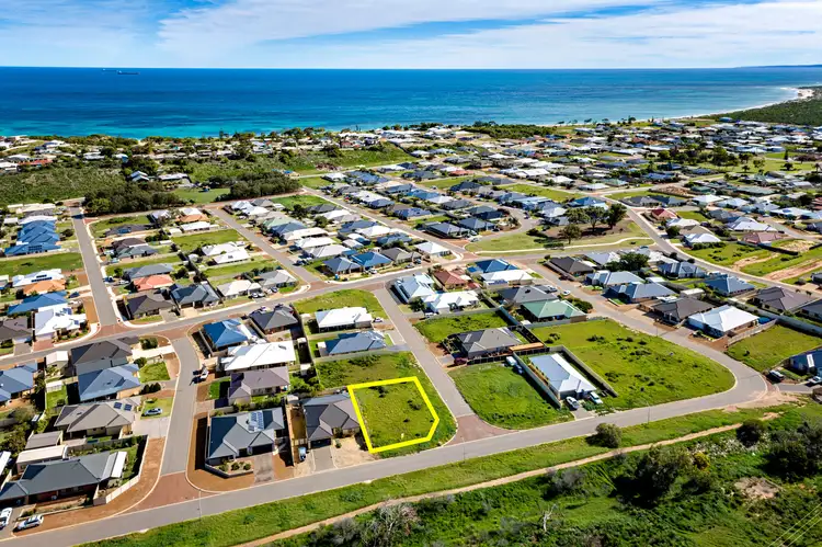 20 Spinnaker Way, Drummond Cove WA 6532