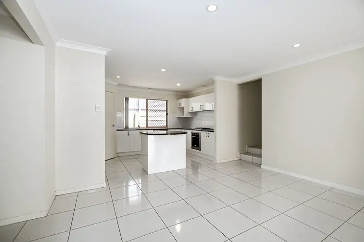Fourth view of Homely house listing, 32 Rosella Crescent, Springfield Lakes QLD 4300