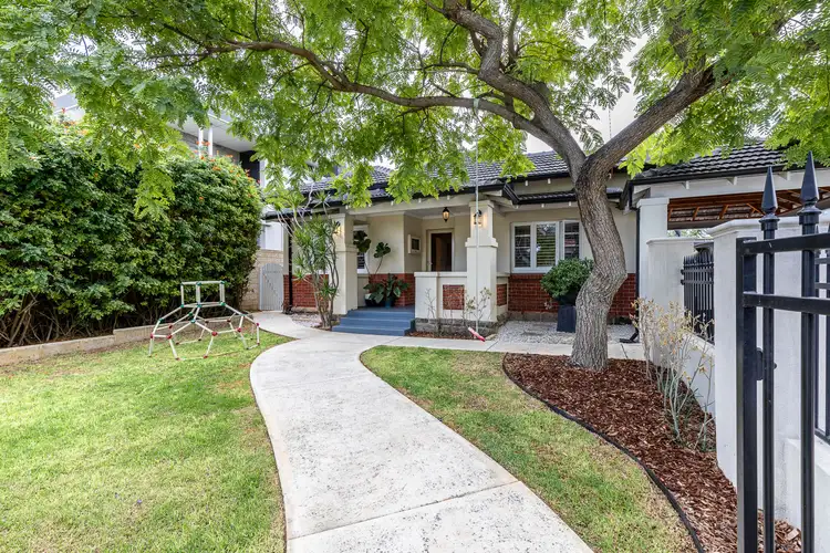 10 Tasman Street, Mount Hawthorn WA 6016