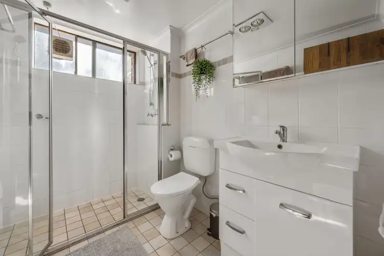 Sixth view of Homely apartment listing, 17/17 Medley Street, Chifley ACT 2606