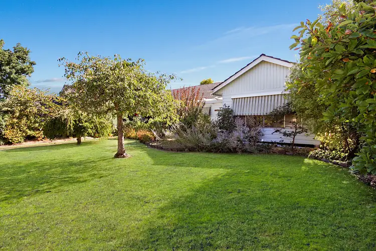 12 Harrison Avenue, Benalla VIC 3672