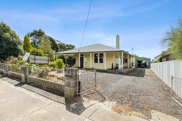 14 Campbell Street, Streatham VIC 3351