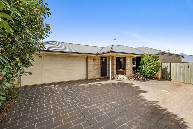 2/3 Nabiac Close, Kearneys Spring QLD 4350