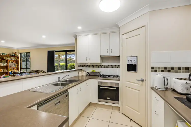 Fourth view of Homely unit listing, 2/3 Nabiac Close, Kearneys Spring QLD 4350