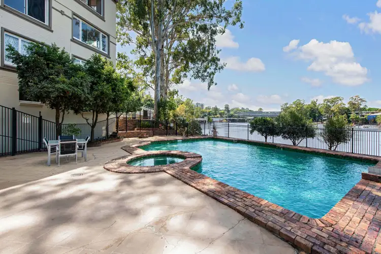 7/8 Twigg Street, Indooroopilly QLD 4068