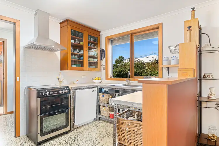Sixth view of Homely house listing, 2 Magpie Street, Golden Point VIC 3350