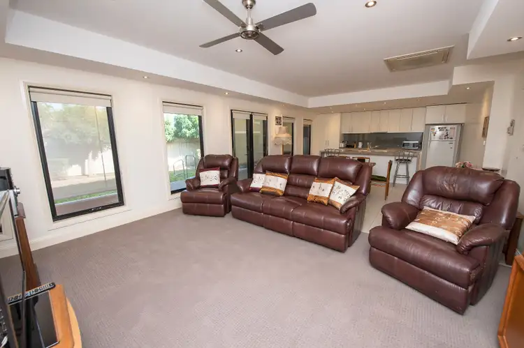 Fifth view of Homely townhouse listing, 106B Splatt Street, Swan Hill VIC 3585