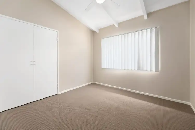 Sixth view of Homely house listing, 5 Cliff Street, Kallangur QLD 4503