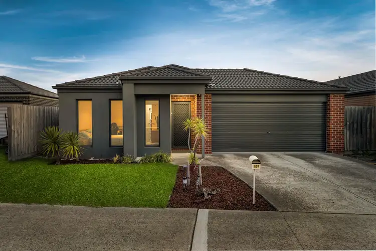 109 Henry Road, Pakenham VIC 3810