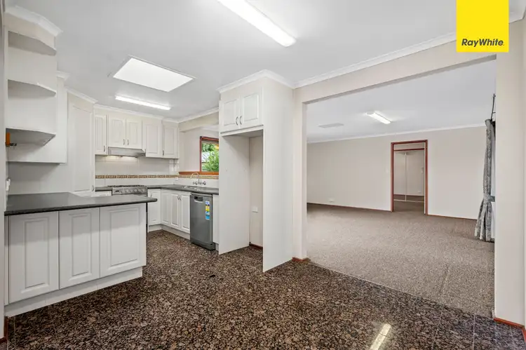 Sixth view of Homely house listing, 5 Abbey Place, Melton West VIC 3337