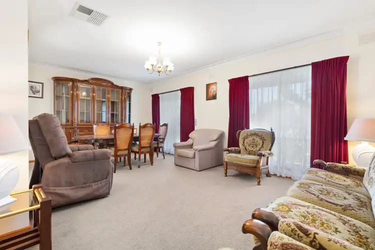 Second view of Homely house listing, 11 Michelle Close, Thomastown VIC 3074