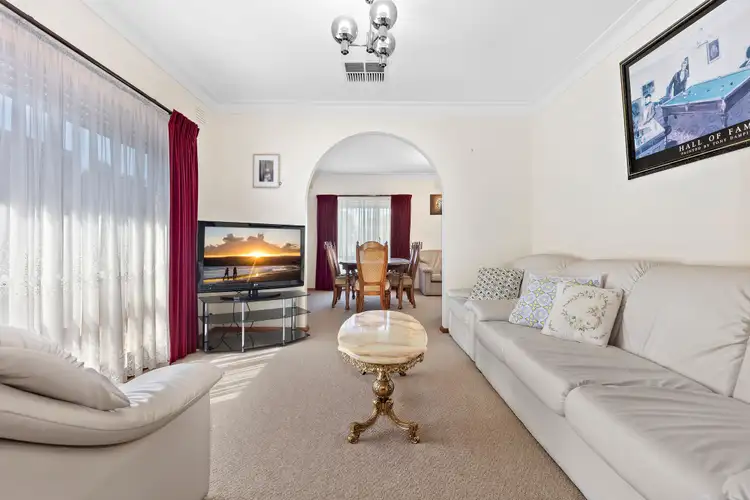 Third view of Homely house listing, 11 Michelle Close, Thomastown VIC 3074