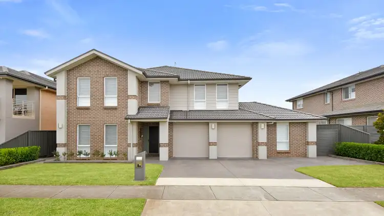 8 Cooee Avenue, Glenmore Park NSW 2745