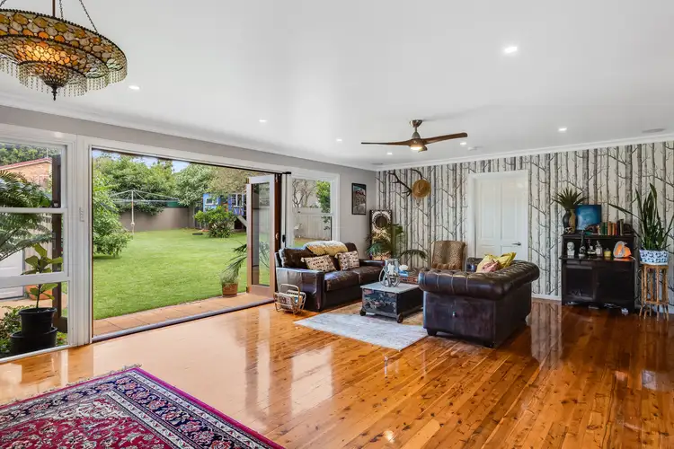 8 Seaton Street, South Toowoomba QLD 4350