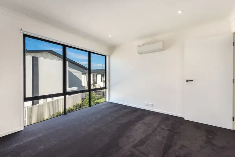 Sixth view of Homely townhouse listing, 30/1 Ancora Crescent, Hope Island QLD 4212