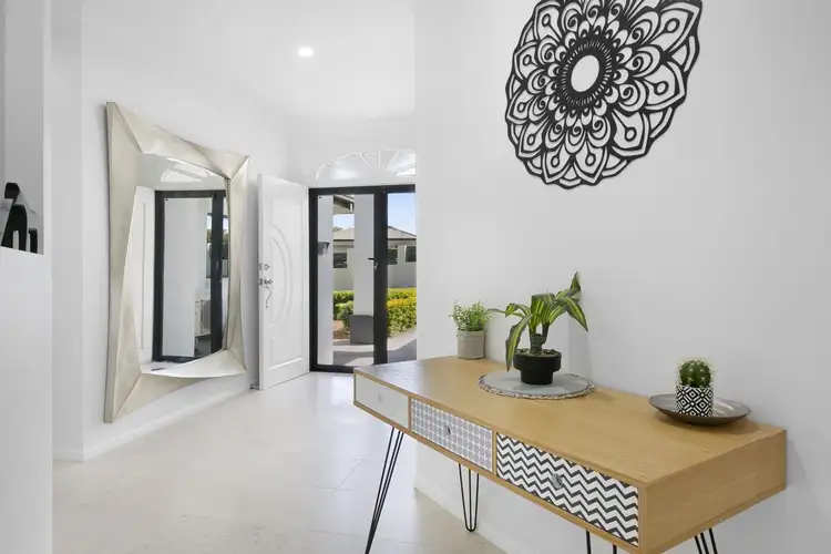 Fourth view of Homely house listing, 10 Nottinghill Gate Drive, Arundel QLD 4214