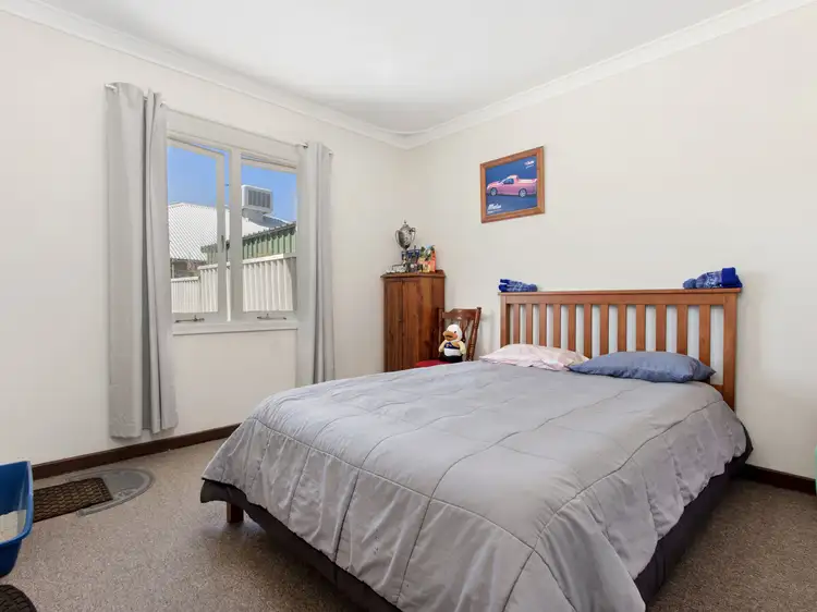 Fifth view of Homely house listing, 3/16 Griggs Way, Rockingham WA 6168
