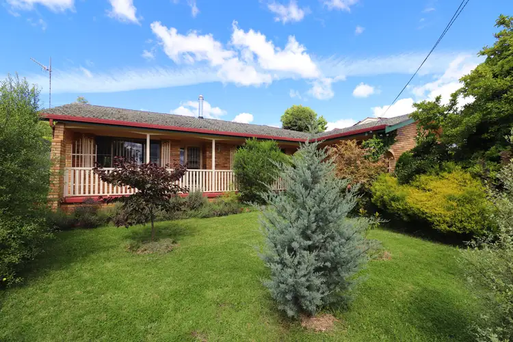 33 Lindsay, Glen Innes NSW 2370