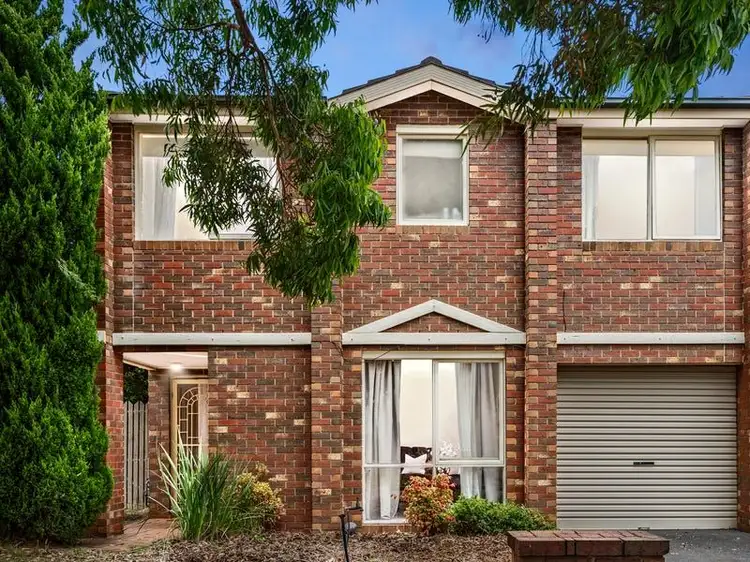 15 Brindalee Mews, Chadstone VIC 3148