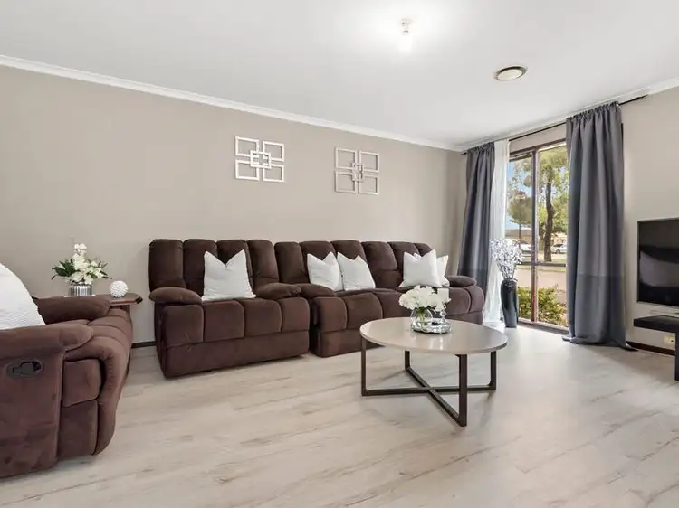 Fourth view of Homely townhouse listing, 15 Brindalee Mews, Chadstone VIC 3148