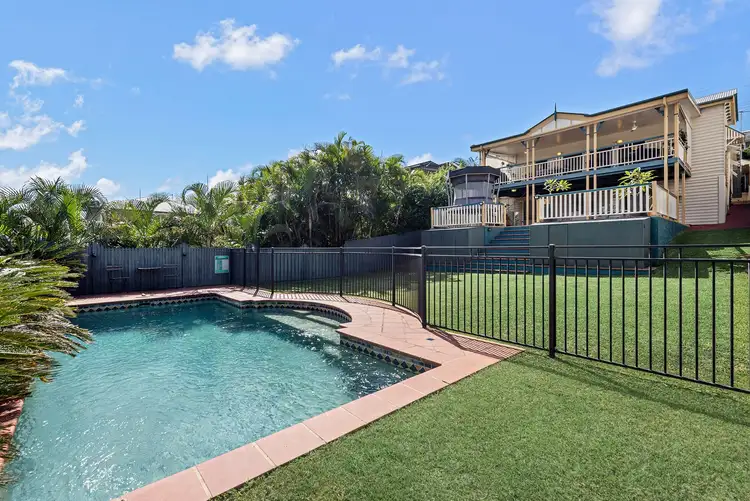 123 Crosby Road, Hamilton QLD 4007