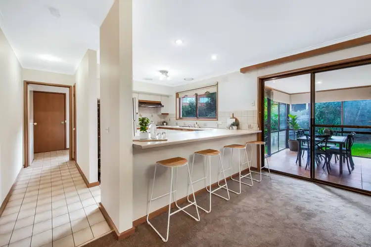 Sixth view of Homely house listing, 6 Shiralee Court, Wheelers Hill VIC 3150