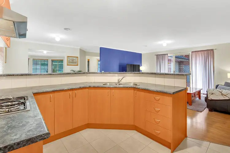 Seventh view of Homely house listing, 26 Castlebury Place, Craigieburn VIC 3064