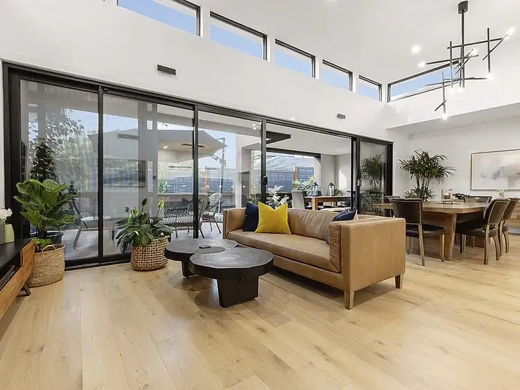 1B Mountfield Avenue, Malvern East VIC 3145