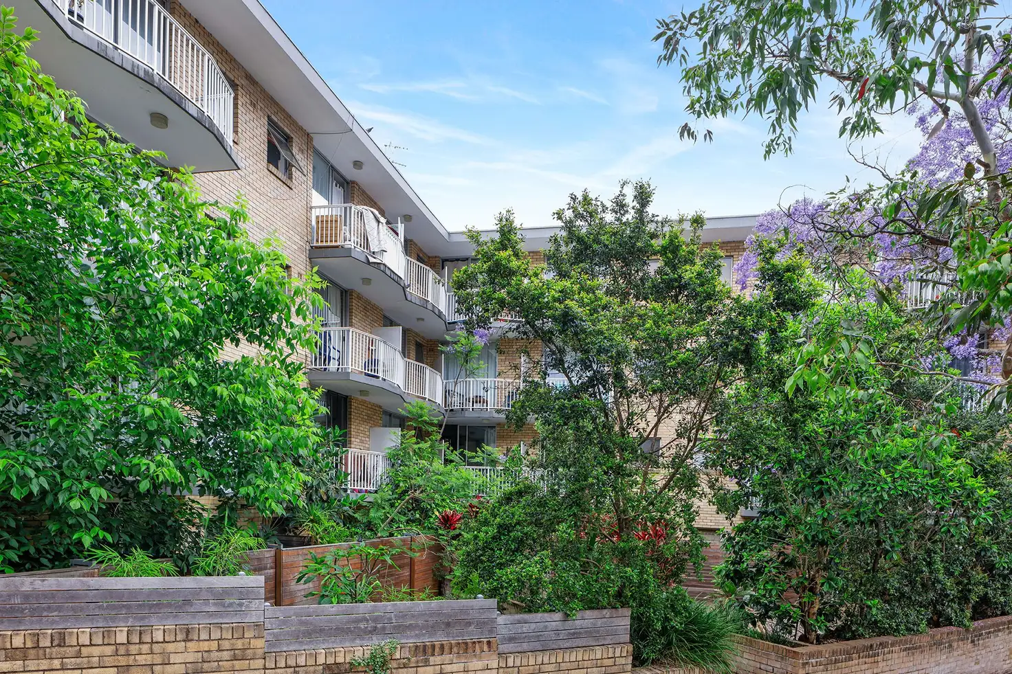 Main view of Homely studio listing, 427/4-14 Roslyn Gardens, Rushcutters Bay NSW 2011