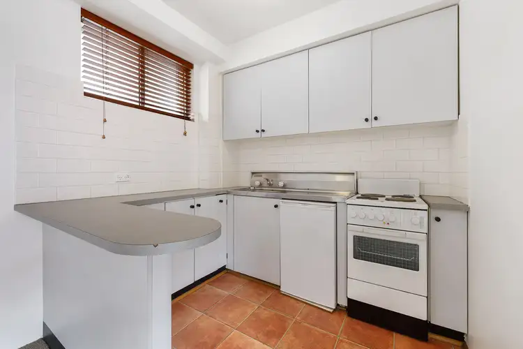 Fifth view of Homely studio listing, 427/4-14 Roslyn Gardens, Rushcutters Bay NSW 2011