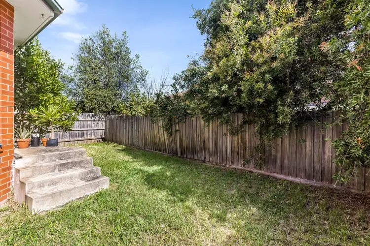 Fifth view of Homely house listing, 27 The Quadrangle, Glen Waverley VIC 3150
