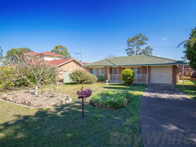 10 Deas Place, Raymond Terrace NSW 2324