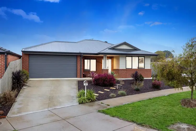 24 Rogers Way, Lancefield VIC 3435